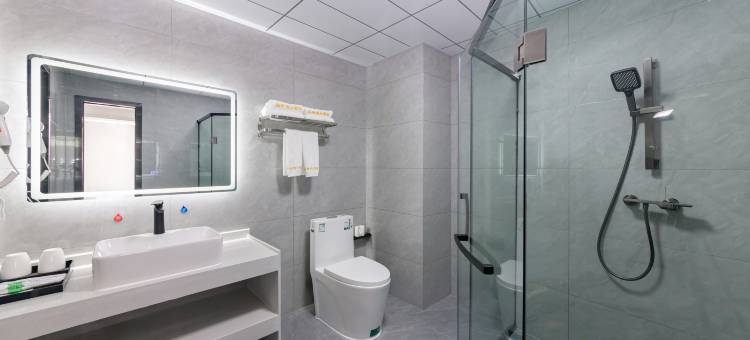 艺龙瑞云酒店(扎基寺店)图片