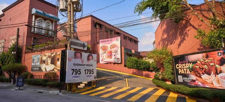 维多利亚宫北EDSA - 加洛坎(Victoria Court North Edsa - Caloocan)图片