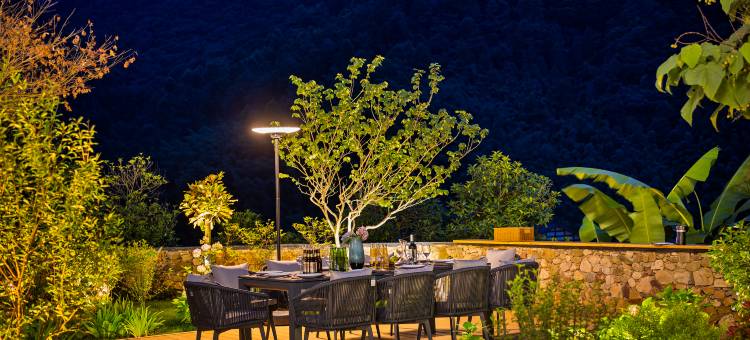 花筑奢·张家界逸秀云山民宿(国家森林公园中门梓木岗店)图片