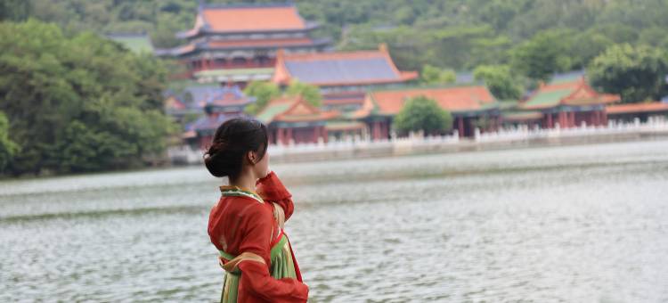 珠海新骏景万豪酒店(情侣路香炉湾沙滩店)图片