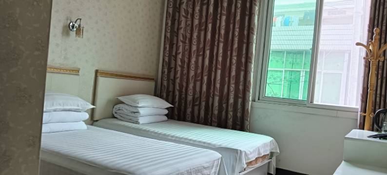 泾县绿水湾宾馆(鱼鳞坝店)图片