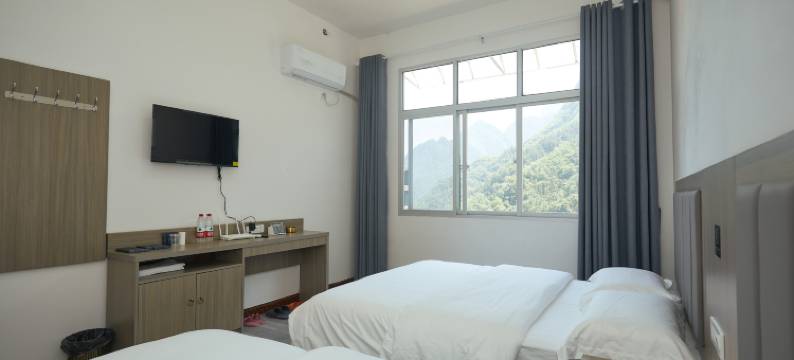 乐嘉居民宿(龙头山景区店)图片