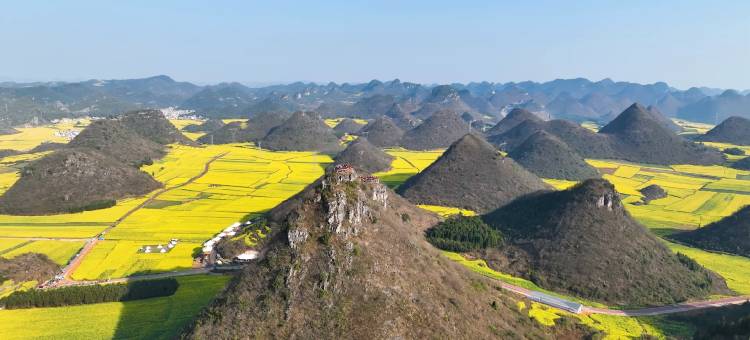 峰丛野奢帐篷酒店图片
