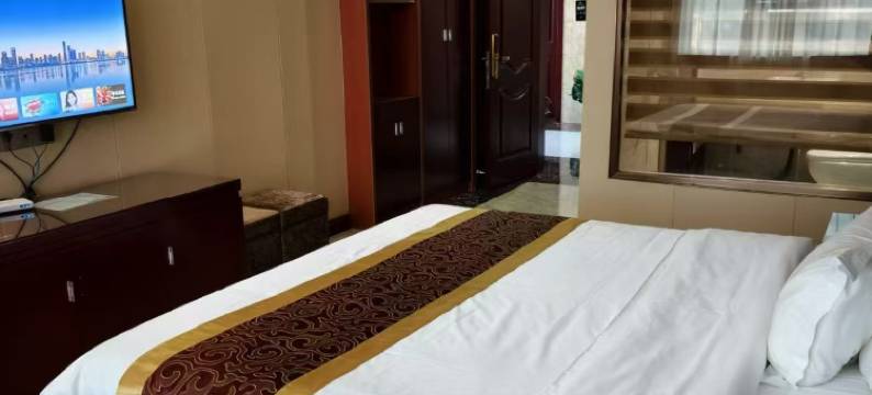 龙湾大酒店(琅塘镇店)图片