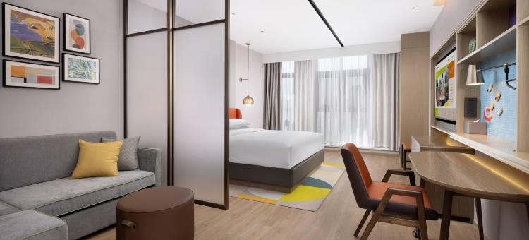 昆明西山希尔顿惠庭酒店图片