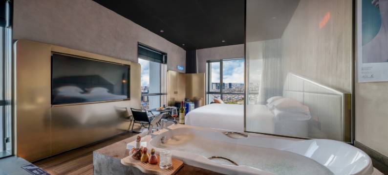 堤亚墨TiAmo城市酒店(昆明中交金地中央公园店)图片