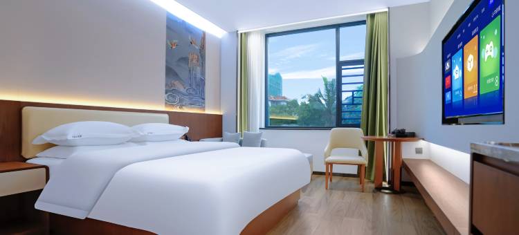 镇沅大酒店(无量湿地公园店)图片