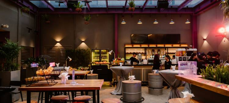 盈客 - 芹苴宁桥码头 - 住满24小时(Wink Hotel Can Tho Ninh Kieu Wharf - 24hrs stay & Rooftop Pool Bar)图片