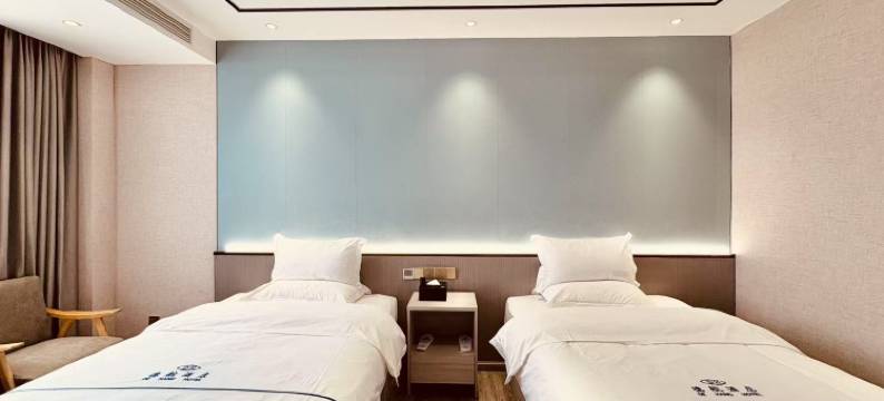 德航酒店(芒市机场店)图片