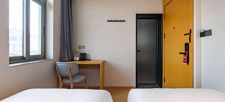 优乐美民宿酒店(南京农业大学卫岗校区苜蓿园地铁站店)图片