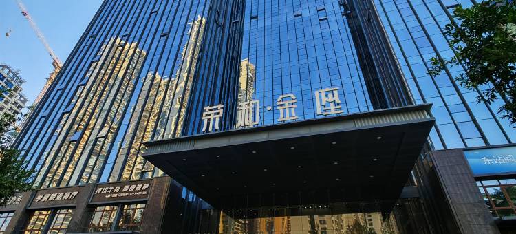 南宁邕江假日精选酒店(南宁东站店)图片