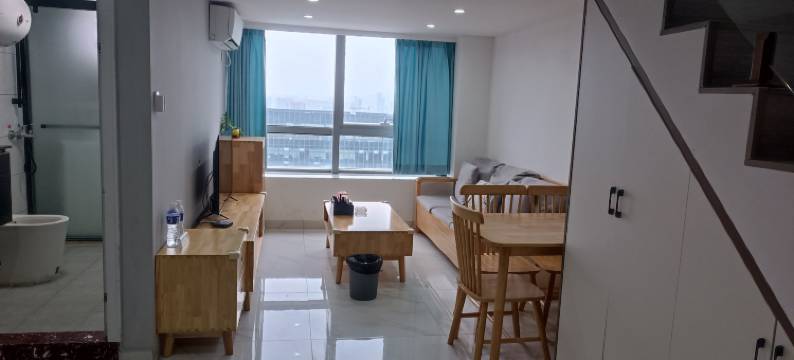 深圳新诚德公寓(龙光玖龙台蓝鲸世界店)图片