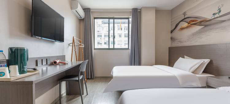 易佰连锁旅店(上海九亭地铁站店)图片