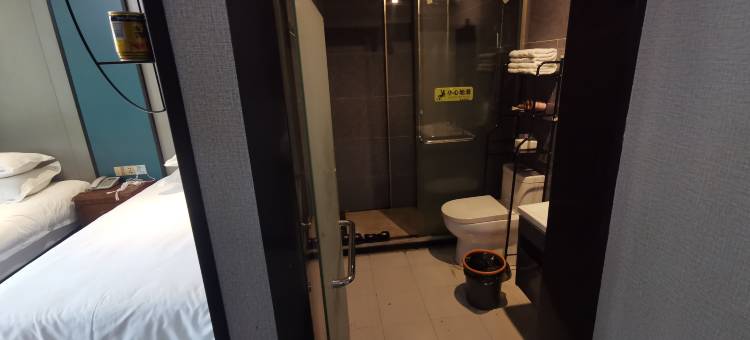 北苑创意酒店(义乌北苑商贸区星火马村夜市店)图片