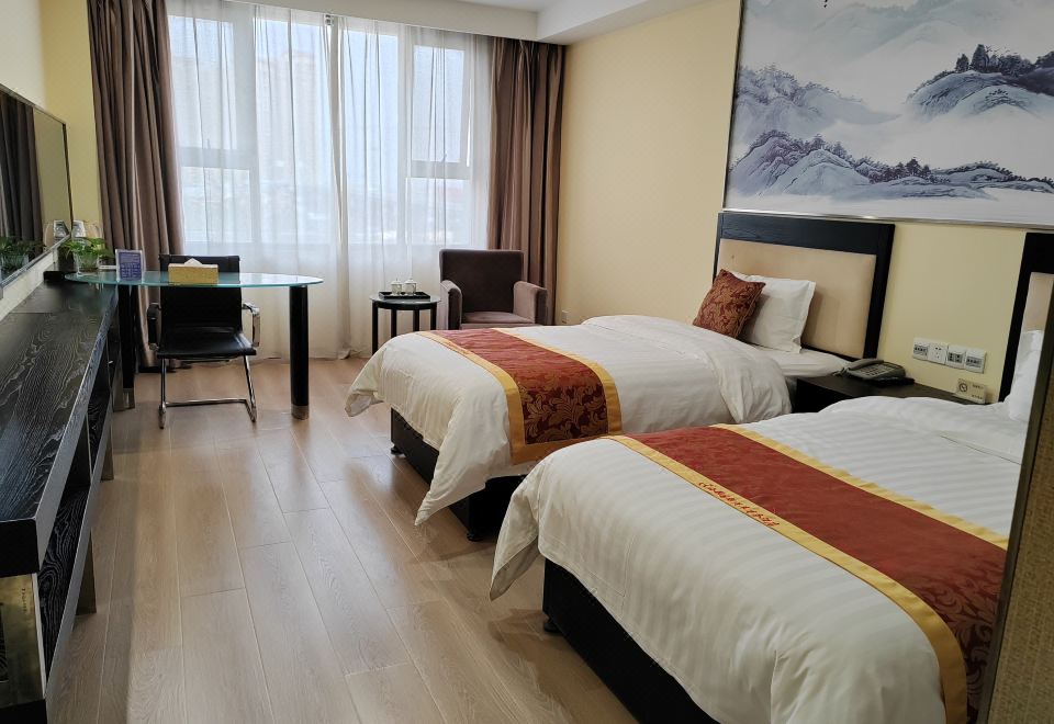  Hotel Overview