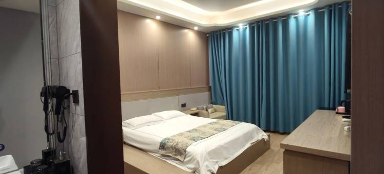 云亭大酒店(十字街民主路店)图片