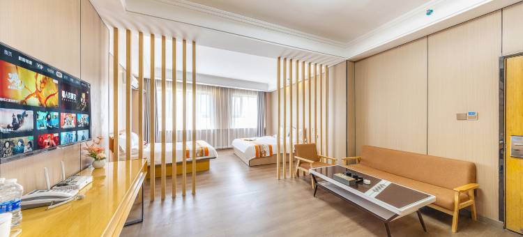 敦煌鑫丰假日酒店图片