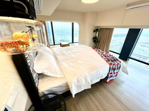 方瑭公寓(武汉站西广场店)