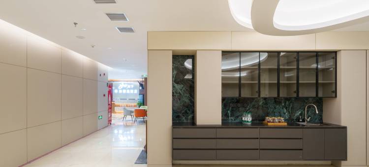 华驿精选酒店(大连星海广场医大二院店)图片