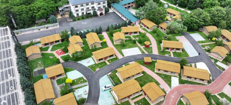 雪韵假日精选酒店(亚布力滑雪旅游度假区店)图片