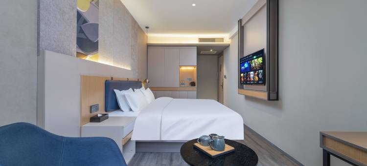 海霞酒店(银川高铁站怀远观光夜市店)图片