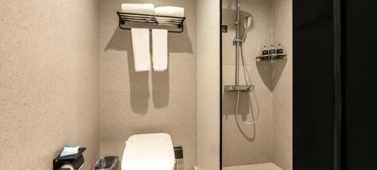 网鱼电竞酒店(成都东站川师大店)图片