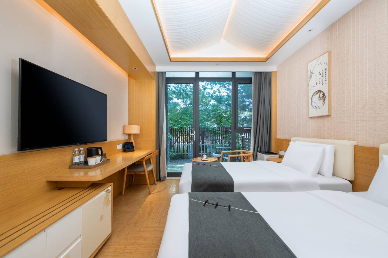 建国·璞隐酒店(南京中山陵景区梧桐大道店)图片