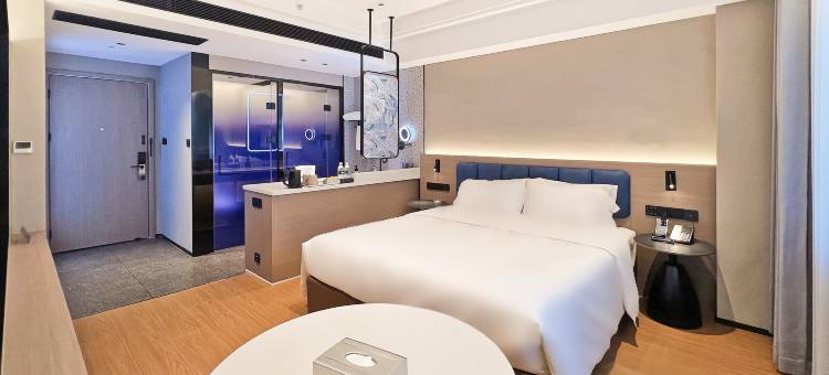 智选财富酒店(龙岩站万达广场店)图片