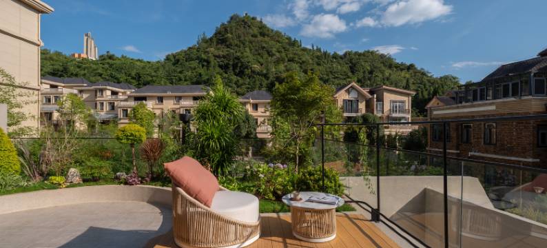 叁懿里SanYiLi·隐奢山居度假民宿(万峰林景区店)图片