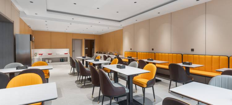 途客轻居酒店(赤峰林西一中店)图片