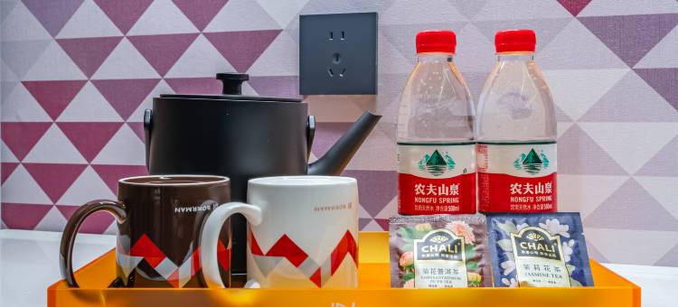 柏曼酒店(葫芦岛飞天广场店)图片