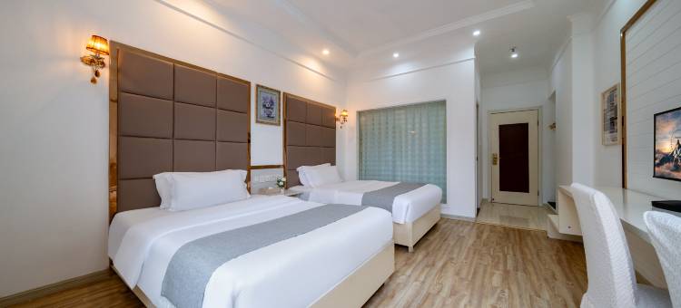 成都新欧尚商务酒店(郫县西站店)图片