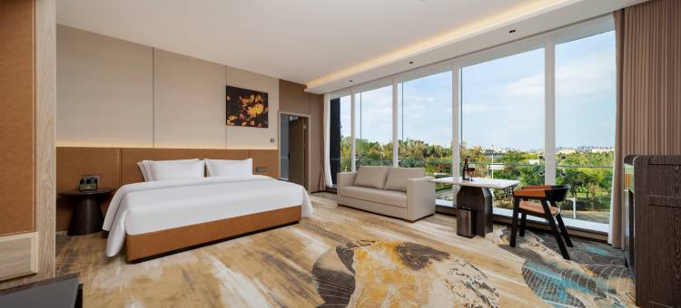 馨越雅致酒店(湛江渔港公园观海长廊店)图片