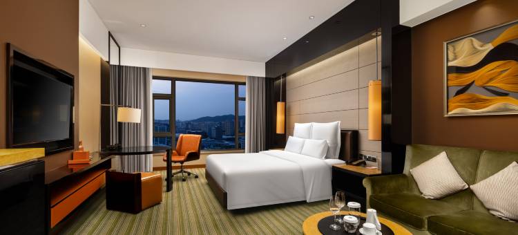 东莞君源铂尔曼酒店(长安站店)图片