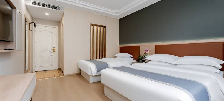 张家口忱香酒店CHENXIANGHOTEL(张家口高铁站店)图片