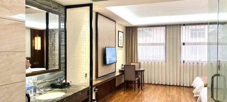 艺龙安云酒店(重庆黔江店)图片