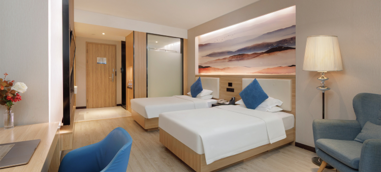 H水晶酒店(西安钟鼓楼五路口地铁站店)图片