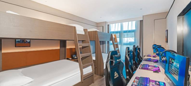 维也纳智好酒店(巩义市政府商学院店)图片