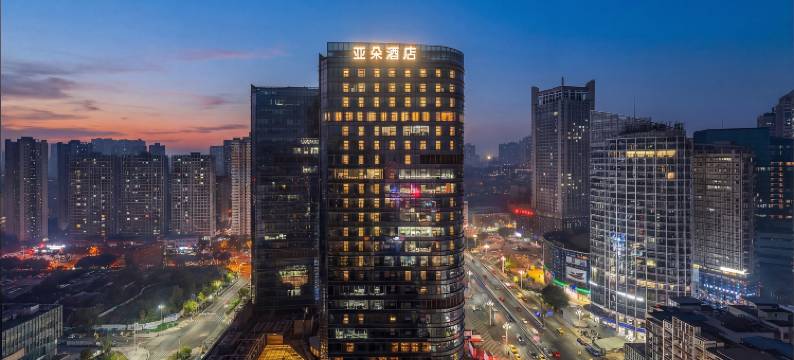 重庆石桥铺龙湖星汇天街亚朵酒店图片