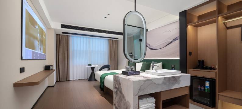 铂玺国际酒店(东阳木雕小镇宝龙广场店)图片