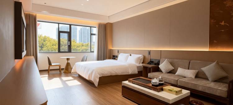 华冠国际酒店(女排基地店)图片