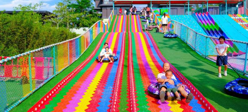 新兴禅域小镇保利雅途酒店(新兴高铁南站店)图片