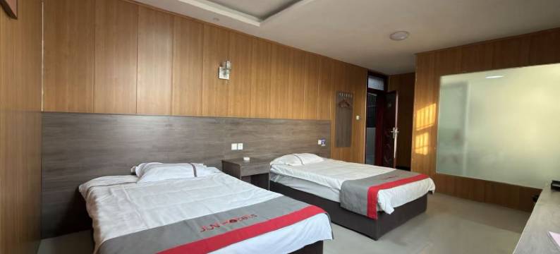 速客商务酒店(东明黄河路店)图片