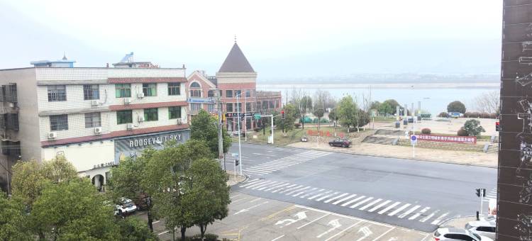 花园时尚酒店(湘潭易俗河店)图片