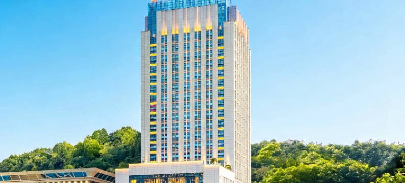 遵义遵投丽呈酒店(苏州路国贸购物中心店)图片