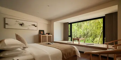 樺樹林·伴山觀景侘寂美學Villa度假民宿(五爺廟殊像寺店)