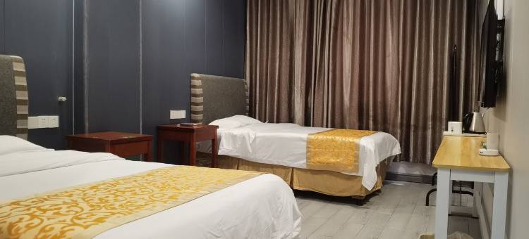 云朵商务酒店(集贤路石化店)图片