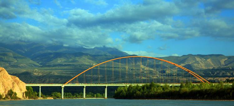 贵德半岛假日酒店图片