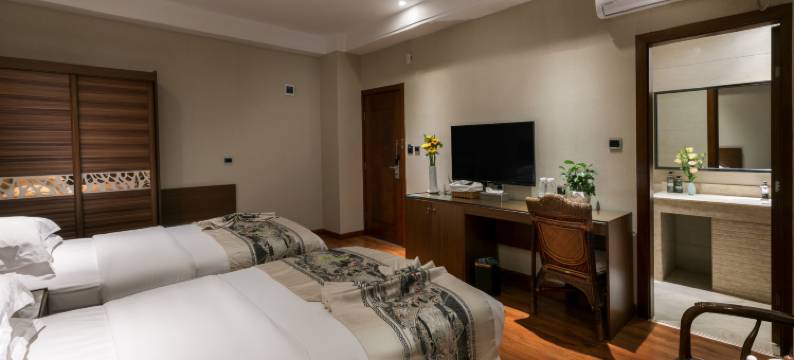 普洱建华酒店(思茅区悦城时光里购物公园店)图片