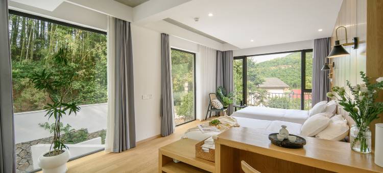 莫干山·莫隐Moyin·溯溪无边泳池竹海温泉·梅花鹿萌宠花园美宿图片